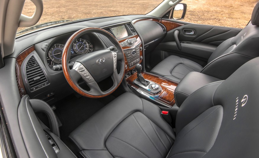 Новый Инфинити QX80 2016 комплектации и цены с фото