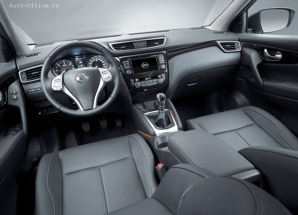 Nissan объявил цену нового Nissan Qashqai 2014 года