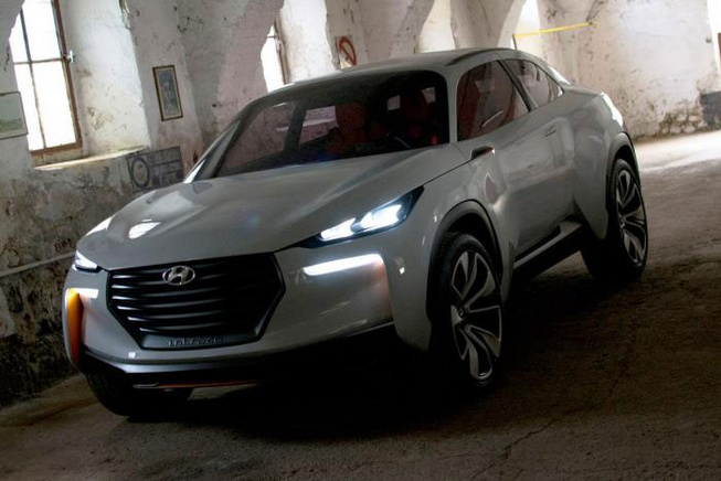 Фото Hyundai Intrado